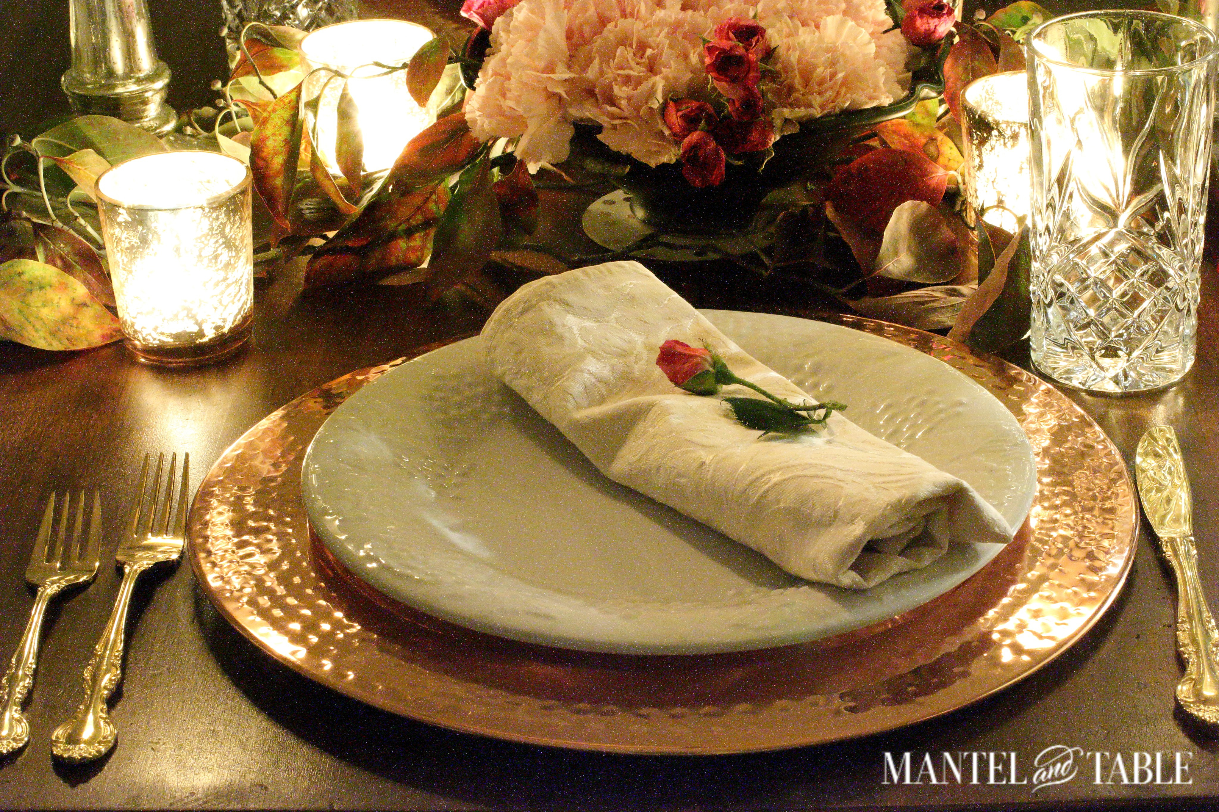 Copper charger, white plate, pink napkin