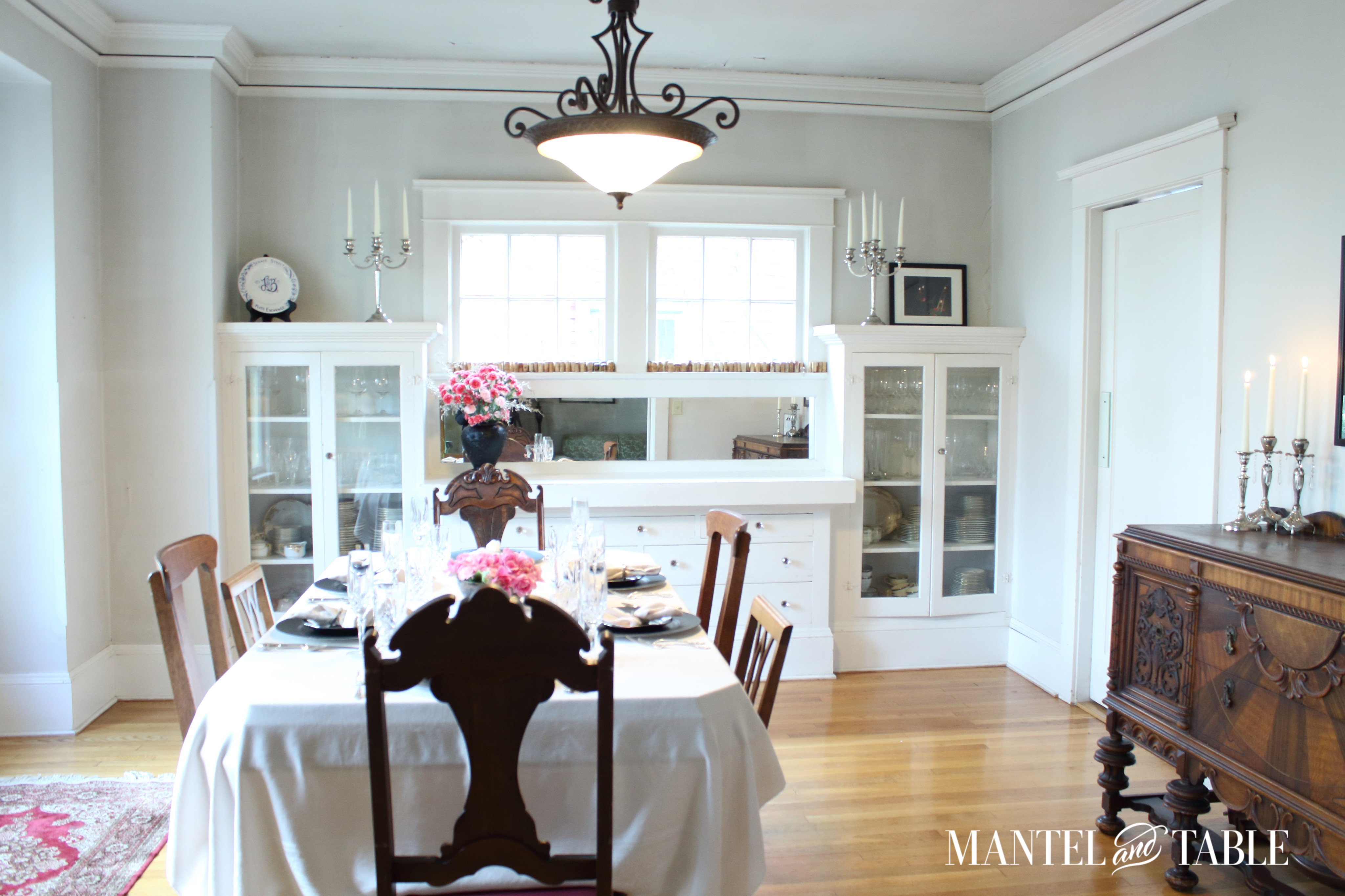 Feminine Industrial style is a thing! Here's some inspiration for adding Industrial chic to a beautiful feminine tablescape!