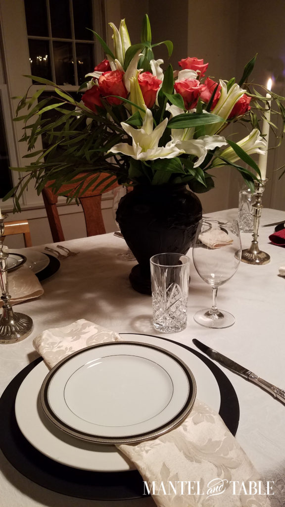 Are you sharing Valentine's Day dinner with your tribe? Even if you don't want hearts, your table setting can be a lovely subtle nod to the occasion!
