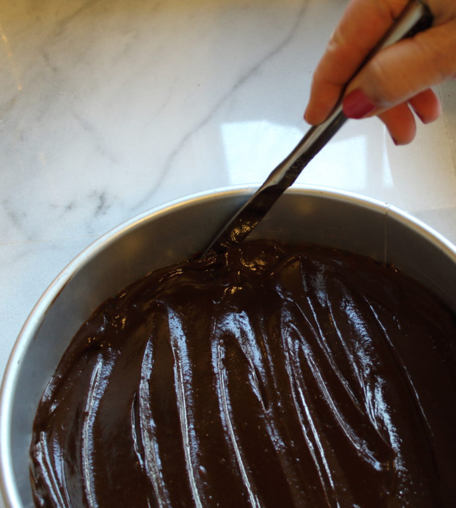 No willpower necessary! Here's a recipe for a totally decadent raw, vegan, gluten-free, sugar-free, Paleo Chocolate Hazelnut Tart you'll love!