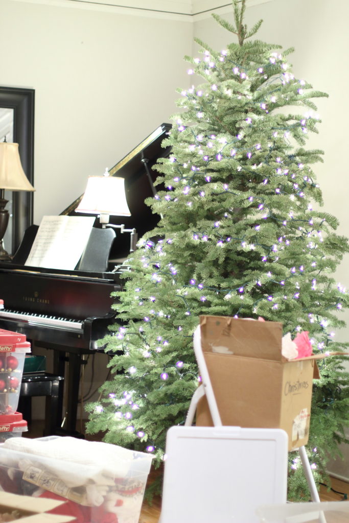 Bye Bye Christmas! But now - how do you store all that stuff? Here are 9 tips to help with organizing yoChristmas ornament storage!
