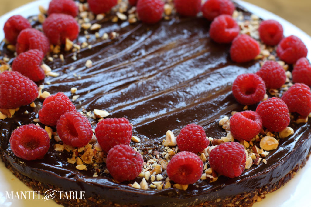 No willpower necessary! Here's a recipe for a totally decadent raw, vegan, gluten-free, sugar-free, Paleo Chocolate Hazelnut Tart you'll love!