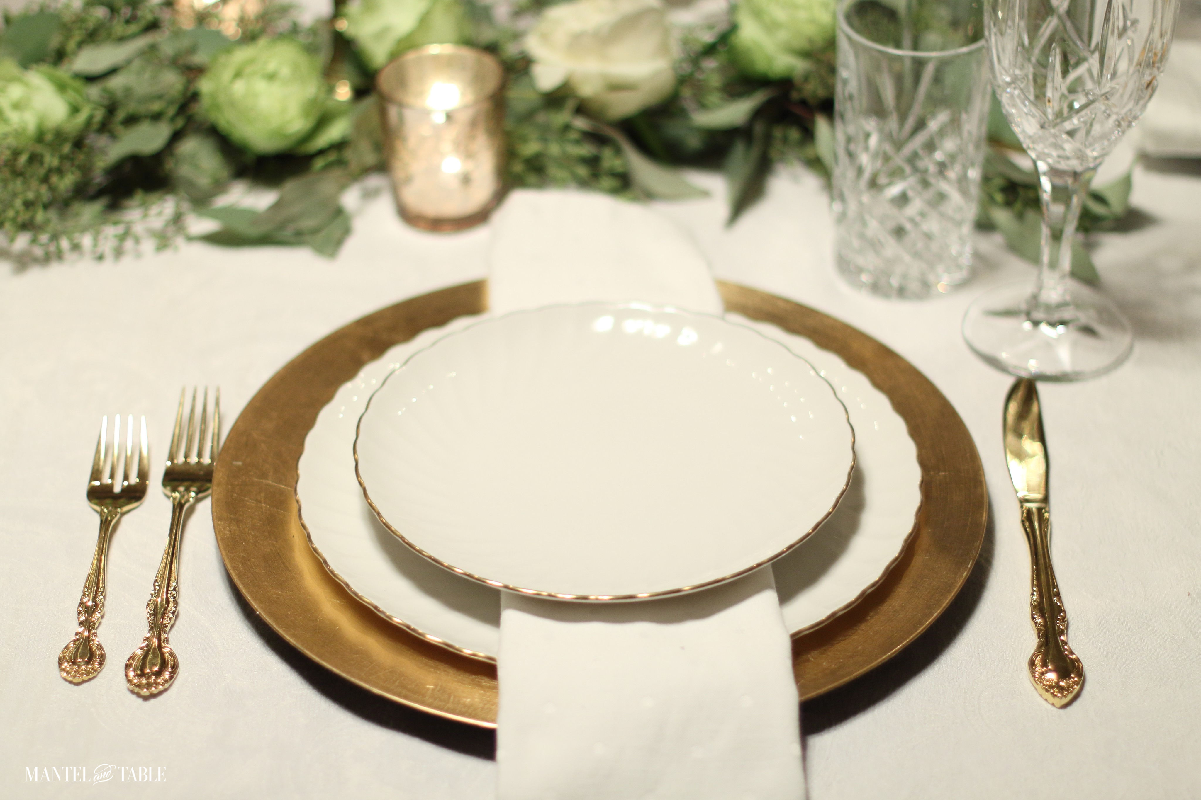 Want an elegant green tablescape for St Patrick's Day that's just a subtle nod to the occasion? No shamrocks or leprechauns, just casual elegance!