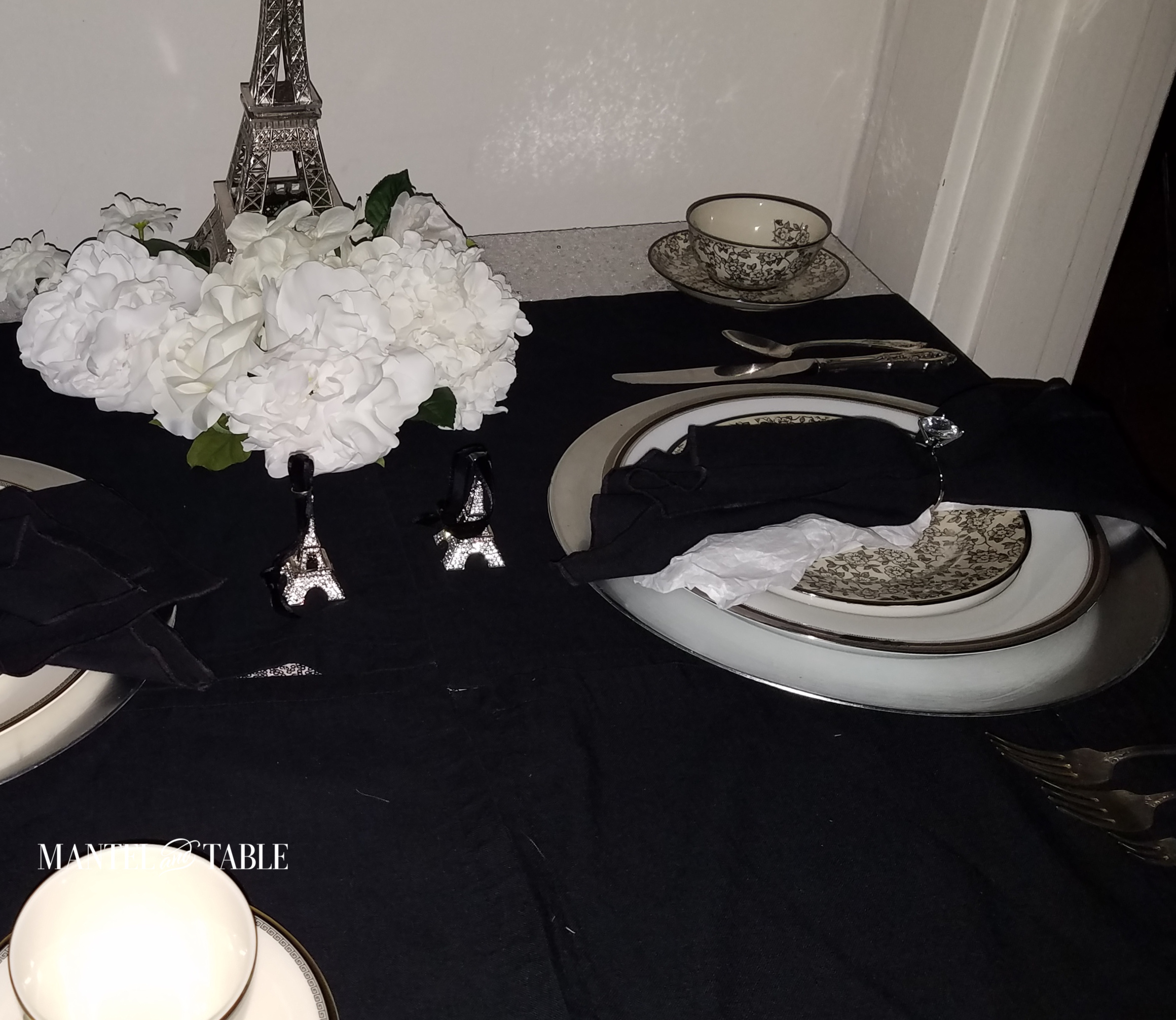 Engagement Dinner Table Setting centerpiece