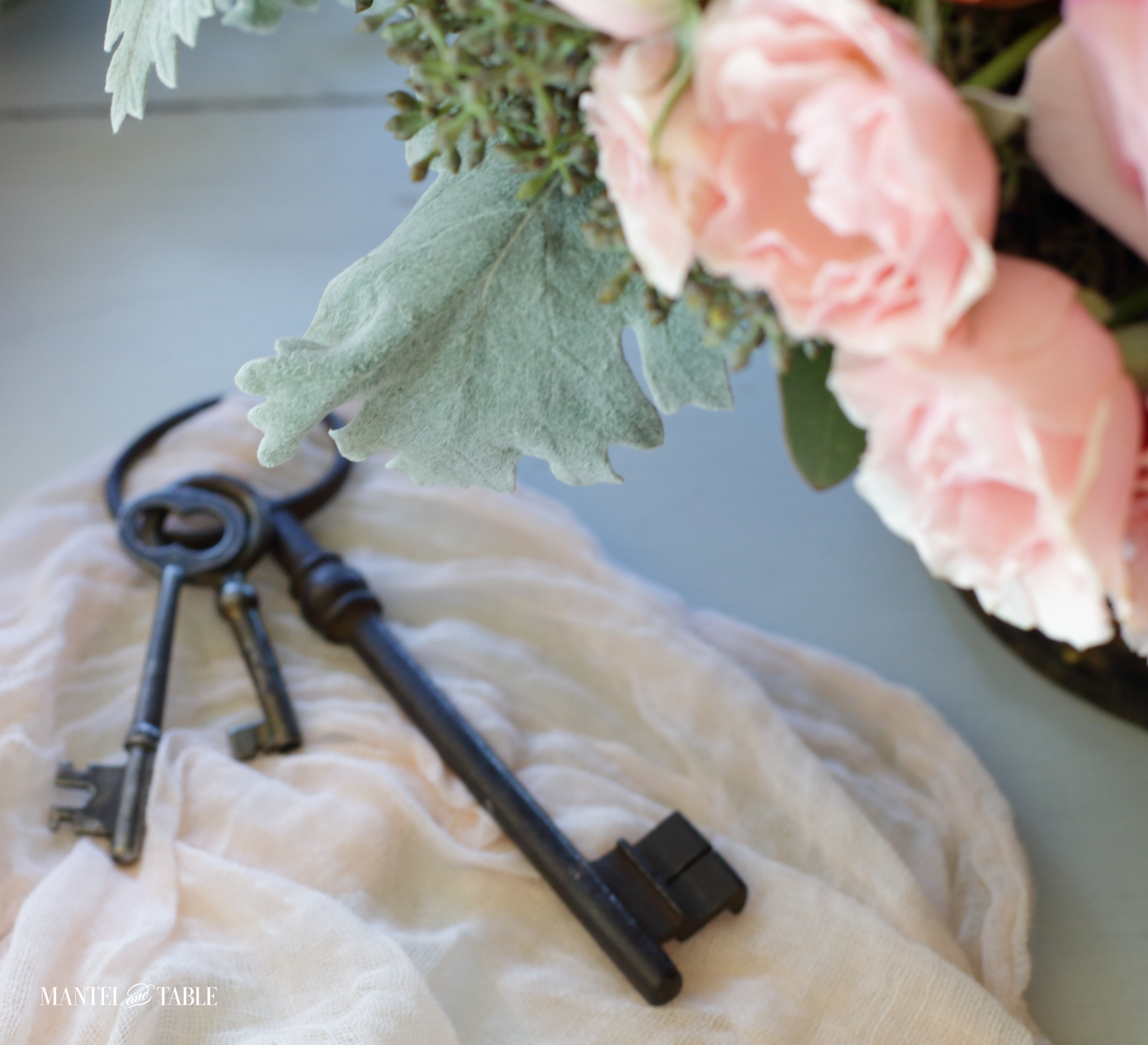 Keys and roses