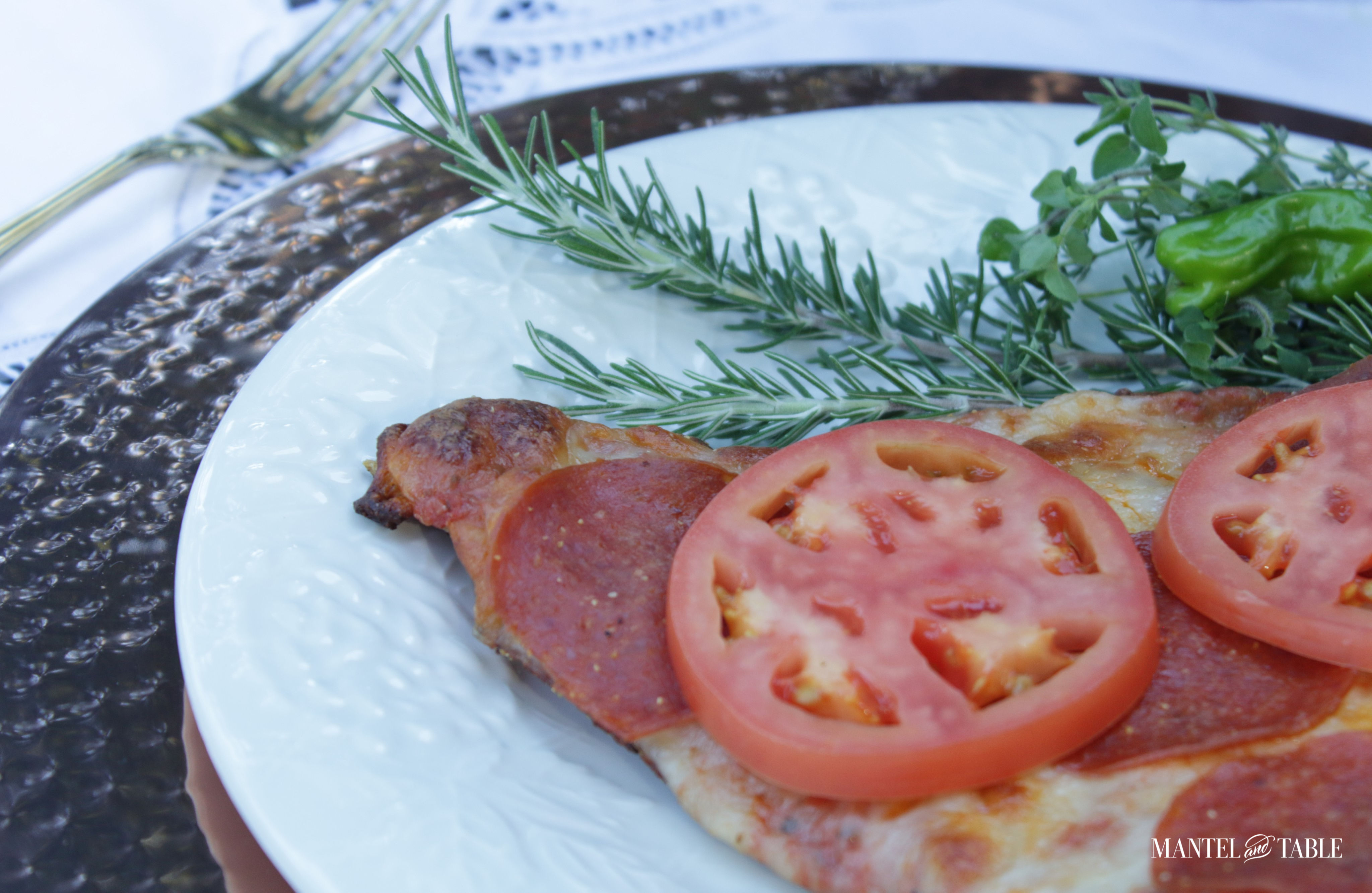 Elegant fall picnic pizza closeup
