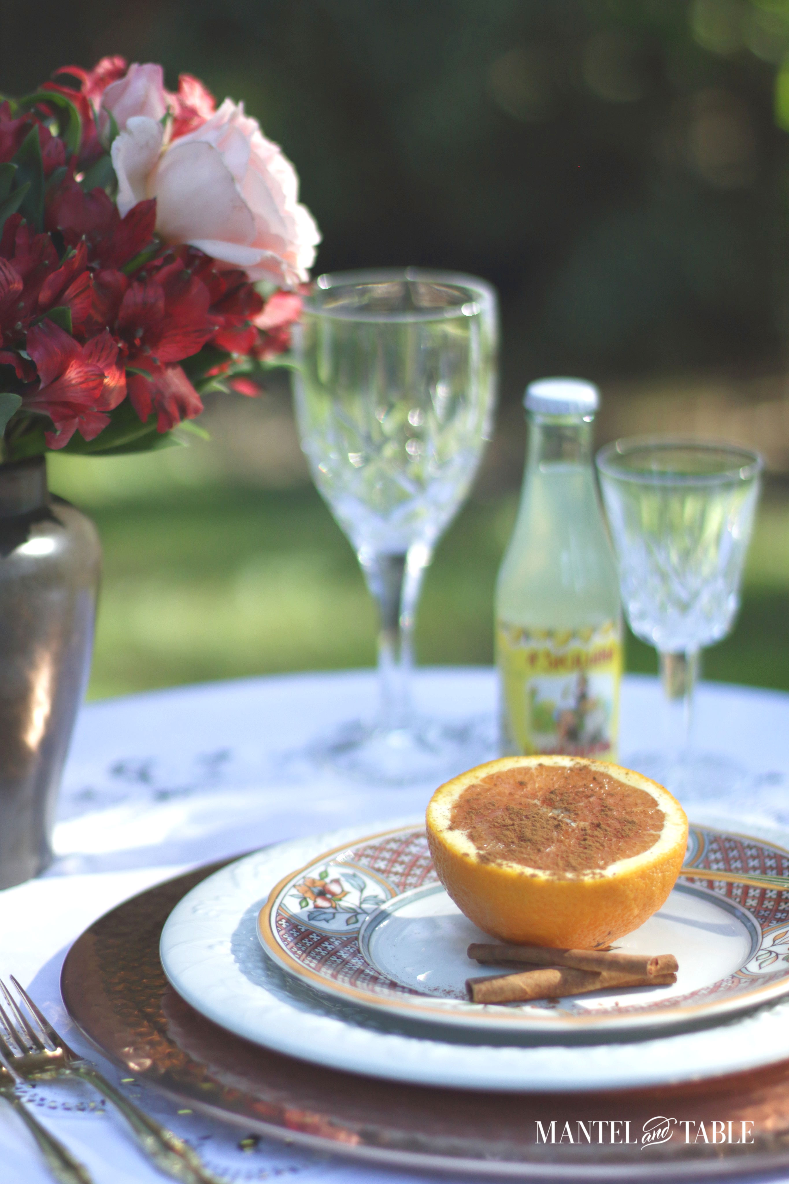 Elegant fall picnic cinnamon orange with limonada