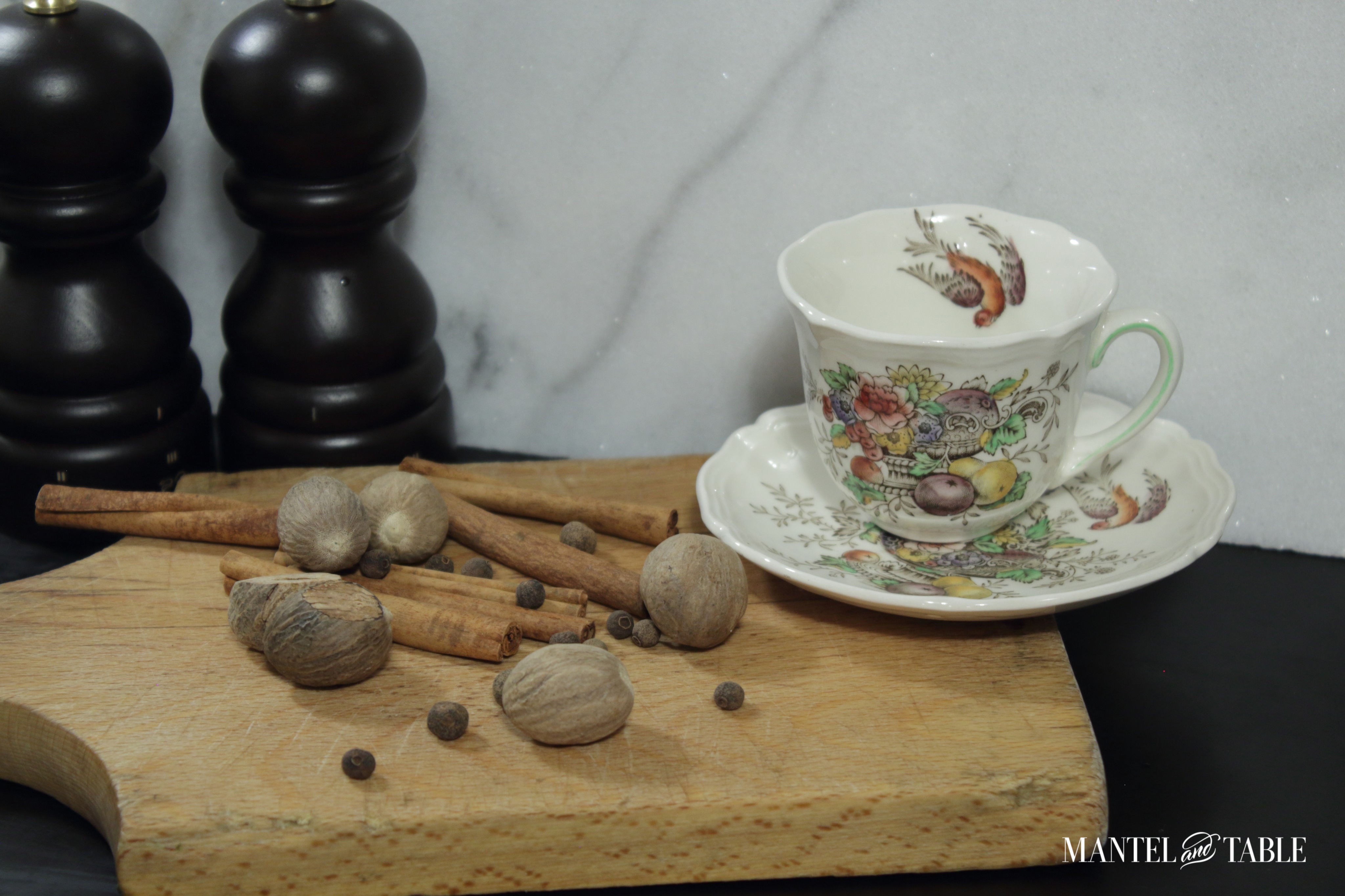 Royal Doulton Teacup & saucer, Hampshire pattern