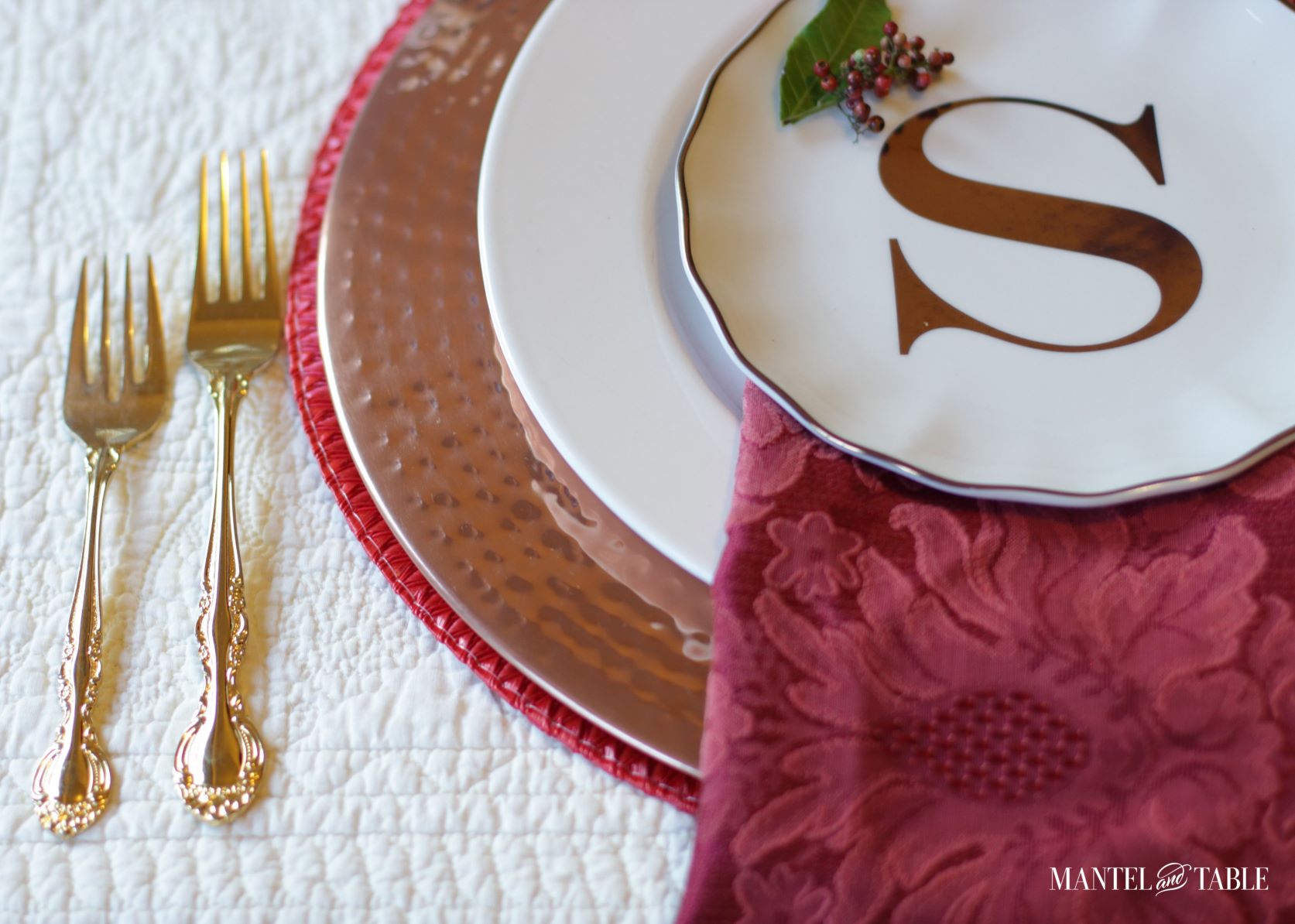 Christmas Tablescape ~ placesetting with gold forks and monogrammed S plate