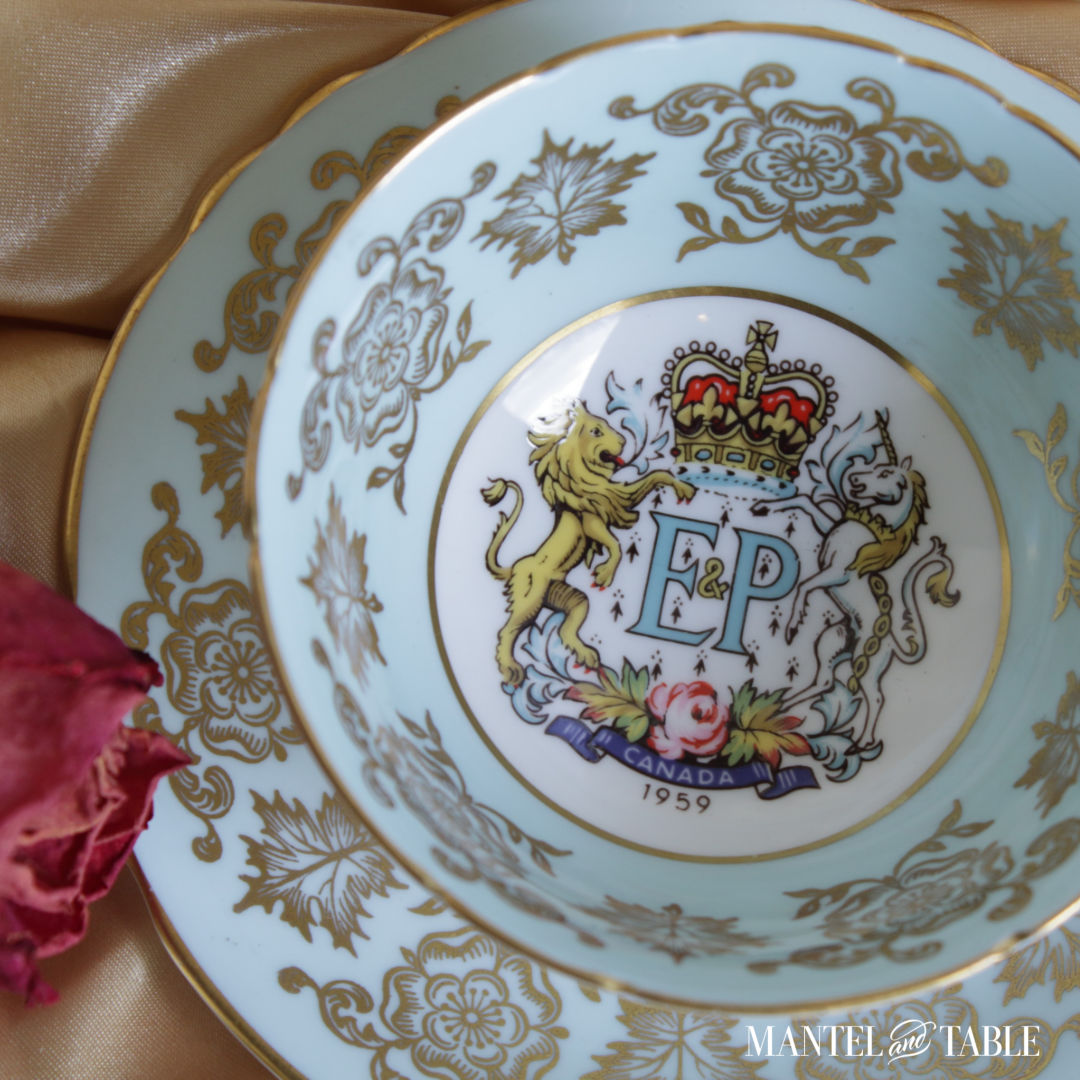 Paragon China Commemorative Teacup - top view showing Royal Arms