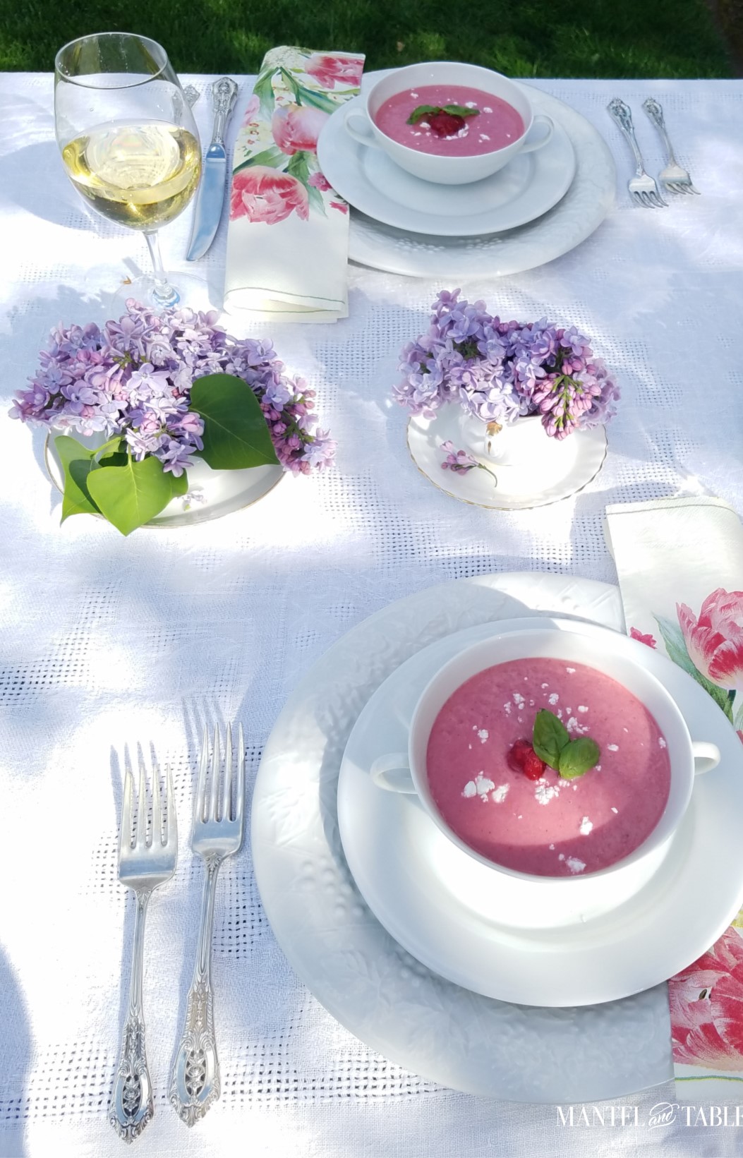 Bright spring tablescape ~ full view with food