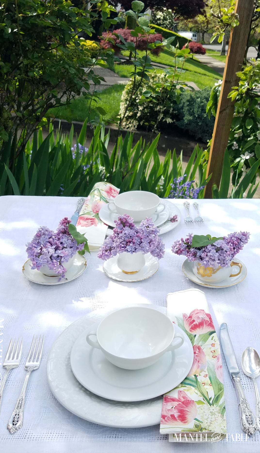 Bright spring tablescape ~ closeup of place setting