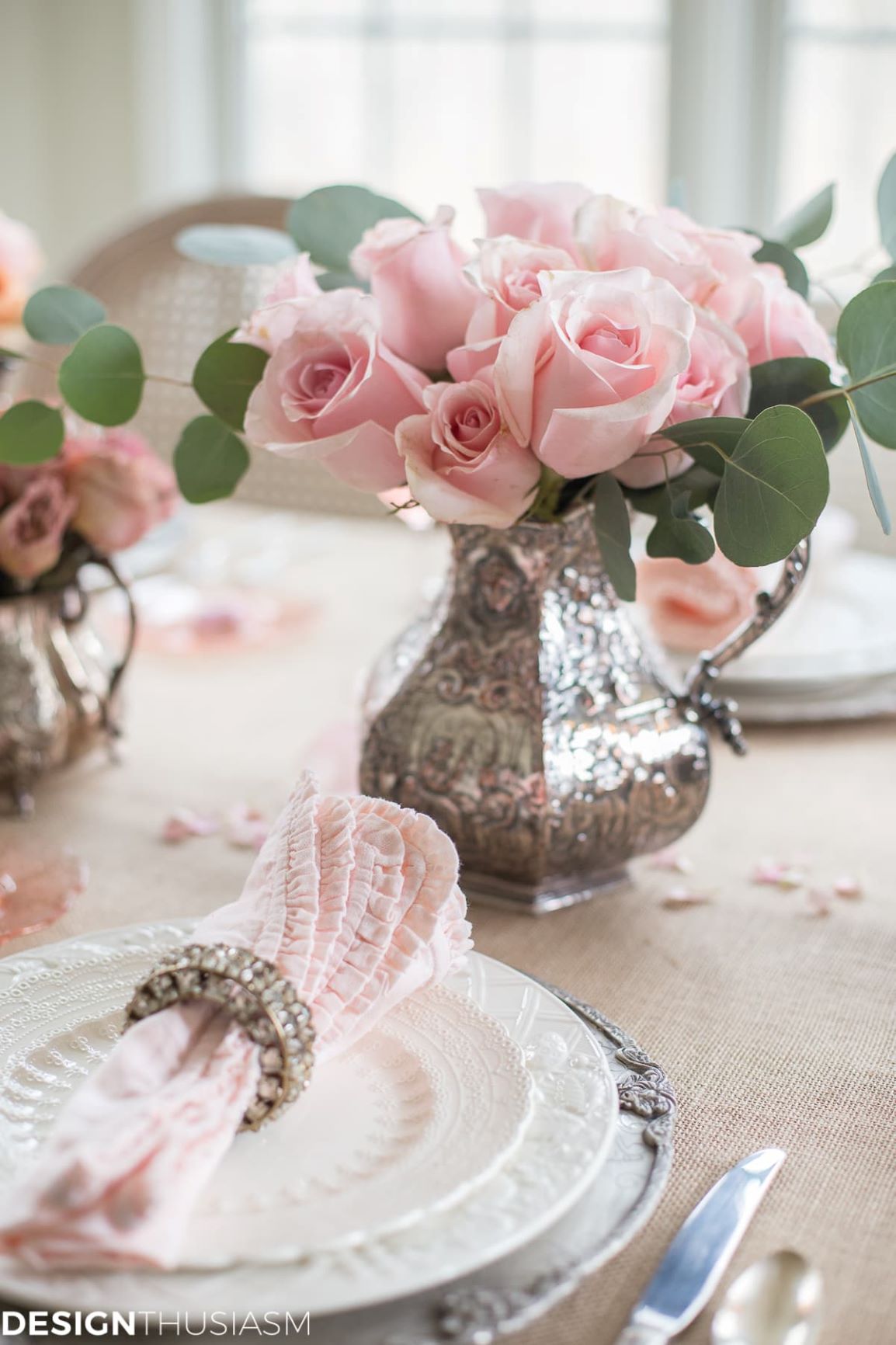 My Favorite Blogs - Designthusiasm tablescape