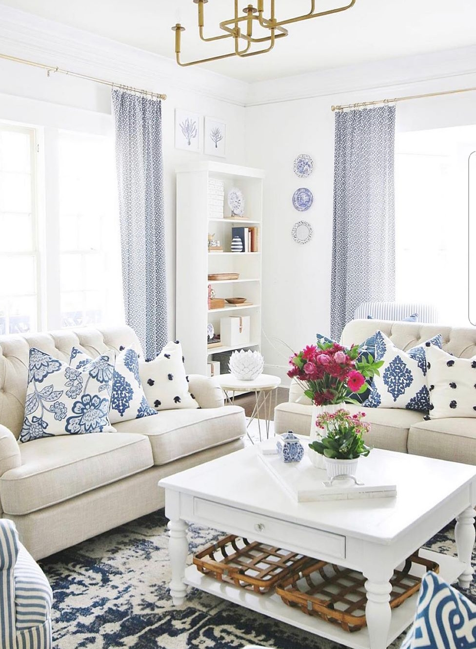 My Favorite Blogs - Thistlewood Farms Living room
