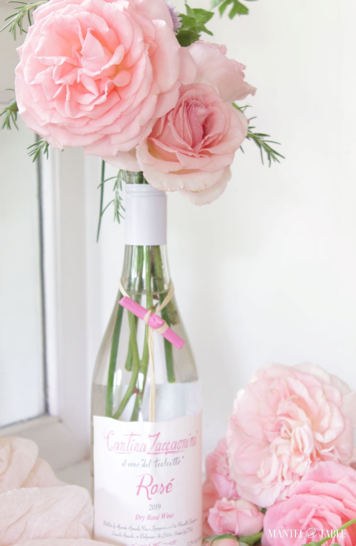 Pink rose flower arrangement