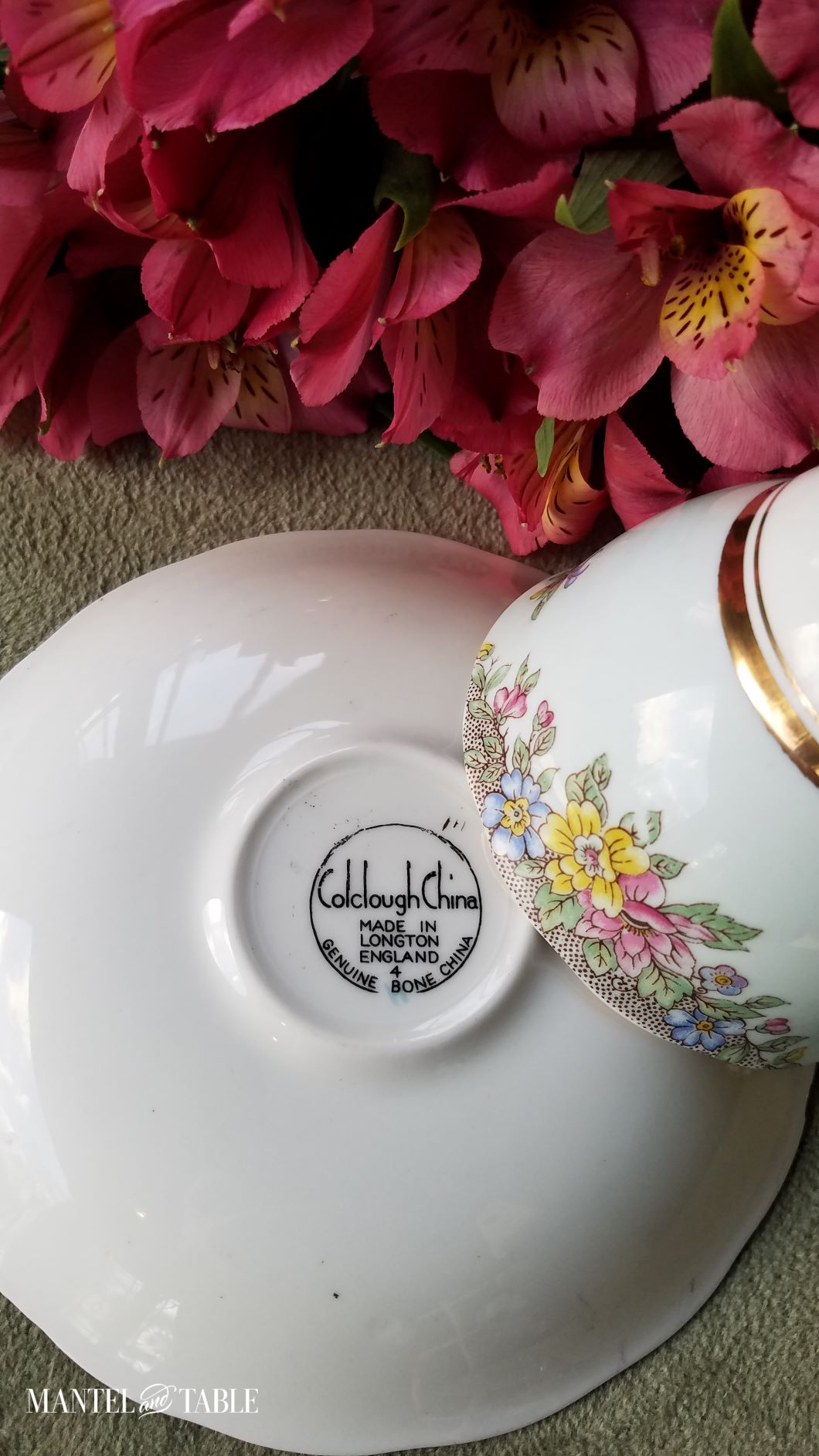 Bottom of saucer with mark "Colclough China Made in Longton England 4 Genuine Bone China"