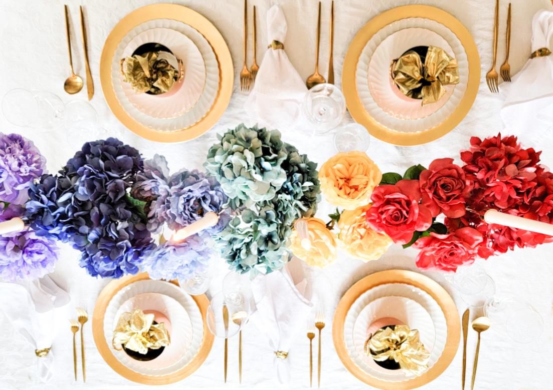 Pot of gold tablescape top view