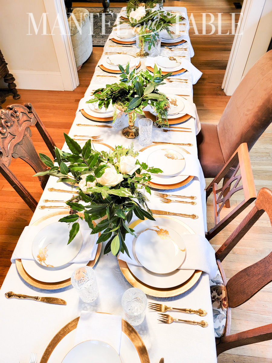Long formal dinner table in white and gold
