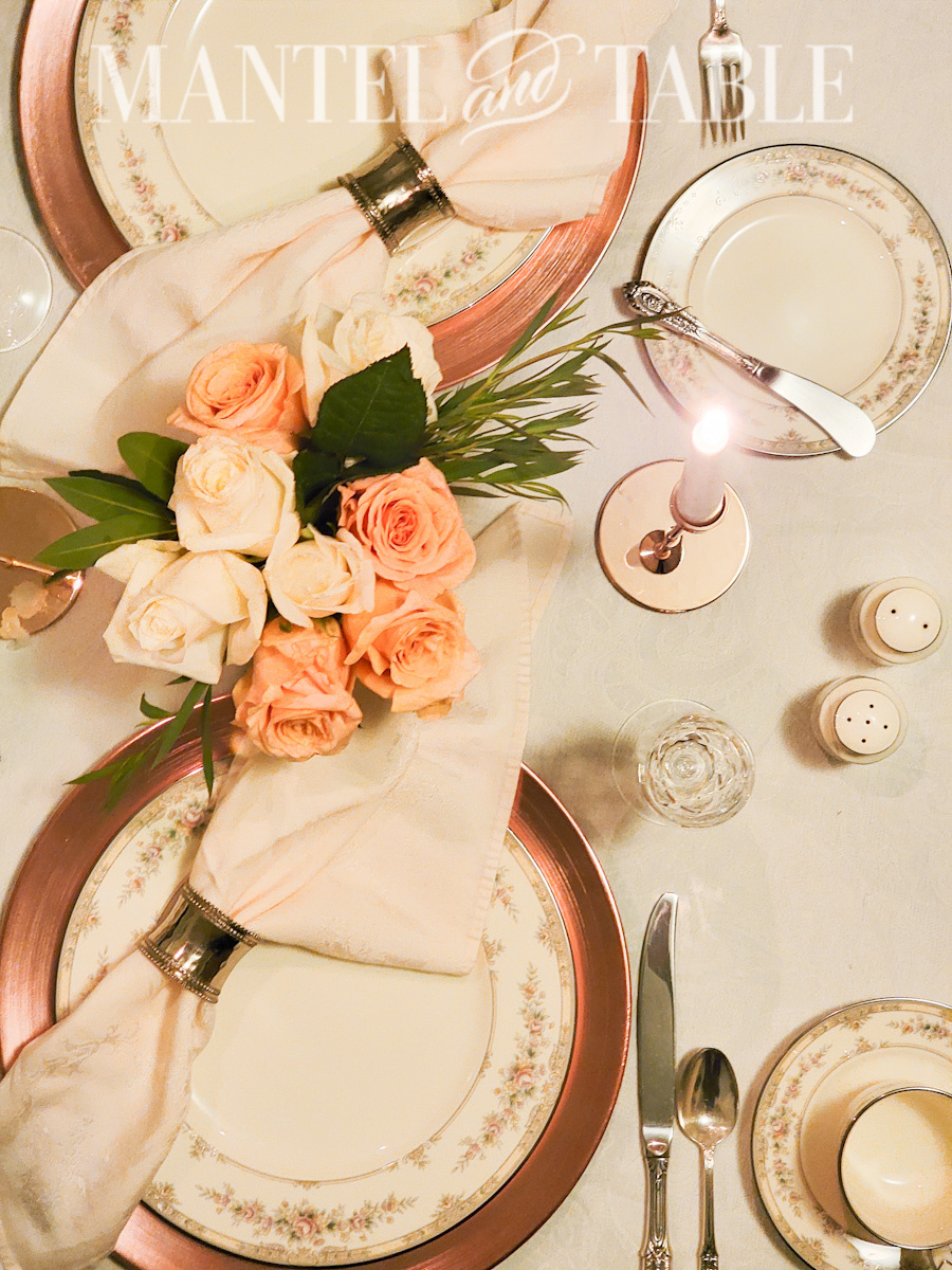 Top view of a Table for two